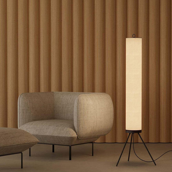 Nooi LED Floor Lamp in Matt Black & Cream