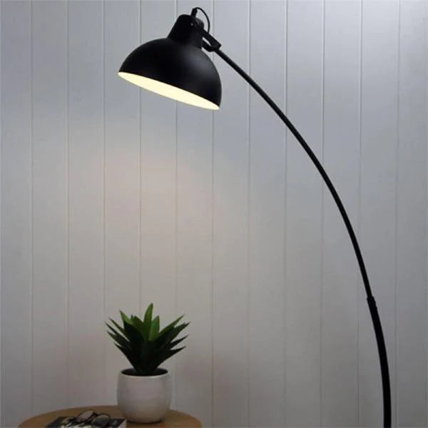 Lago Arc Floor Lamp in Black or White