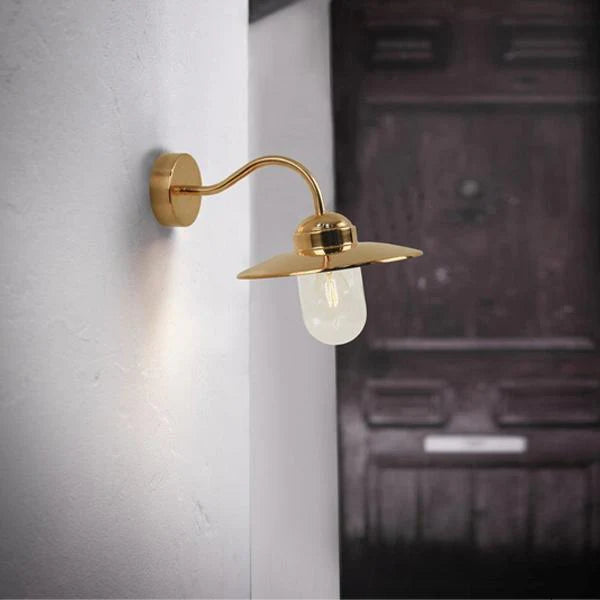 Luxembourg Outdoor Wall Light in Black, Rusty, Galvanised or Copper