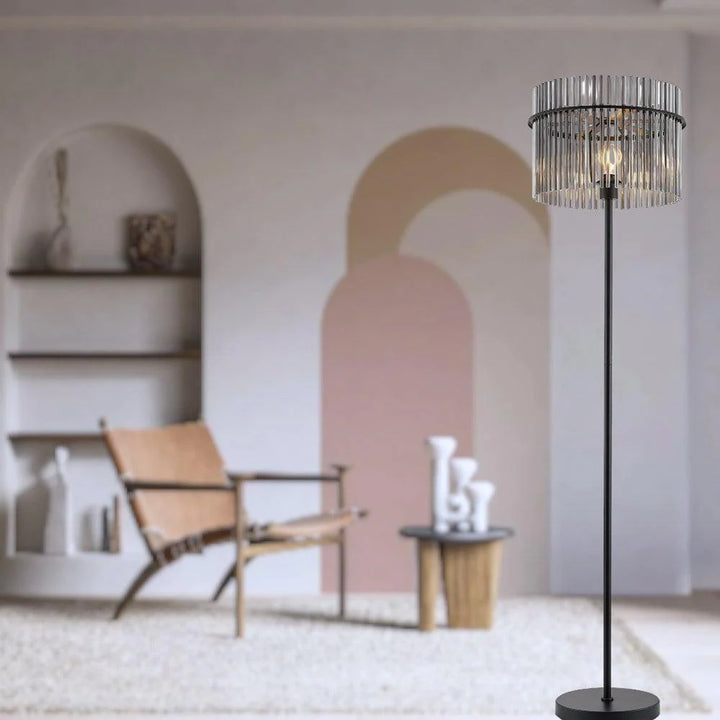 Quilo Floor Lamp in Black & Smoke