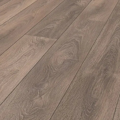 Super Natural Classic Laminate Flooring – Coastal Oak | Realistic Timber-Look Laminate