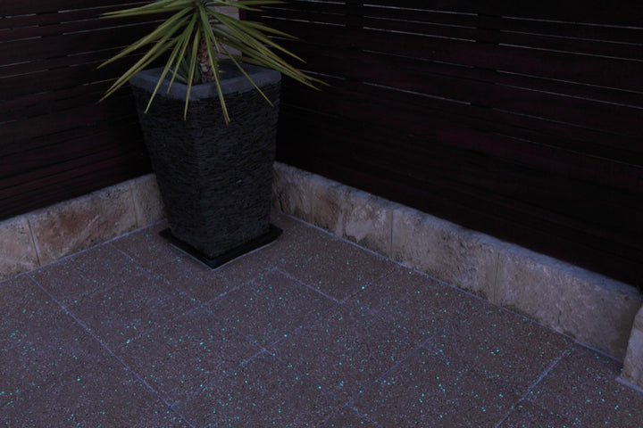 Glow Pave 400x400 (per m2)