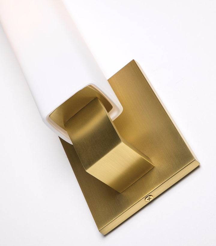 Livingston Wall Light