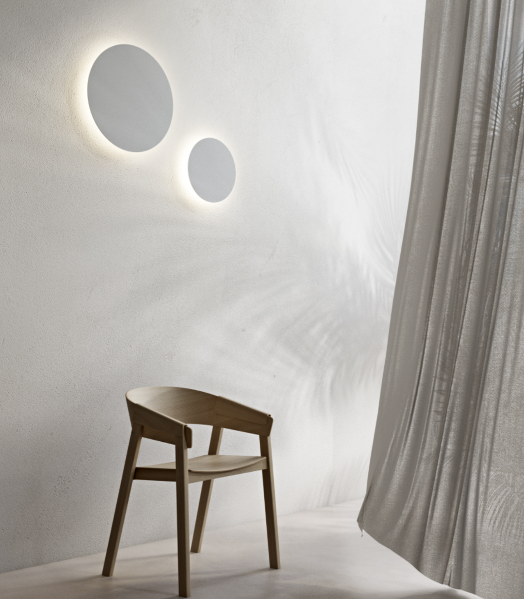 Shadow Medium Wall Light